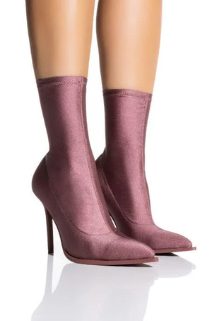 STAR STRETCH SERENITY BOOTIE IN TAUPE